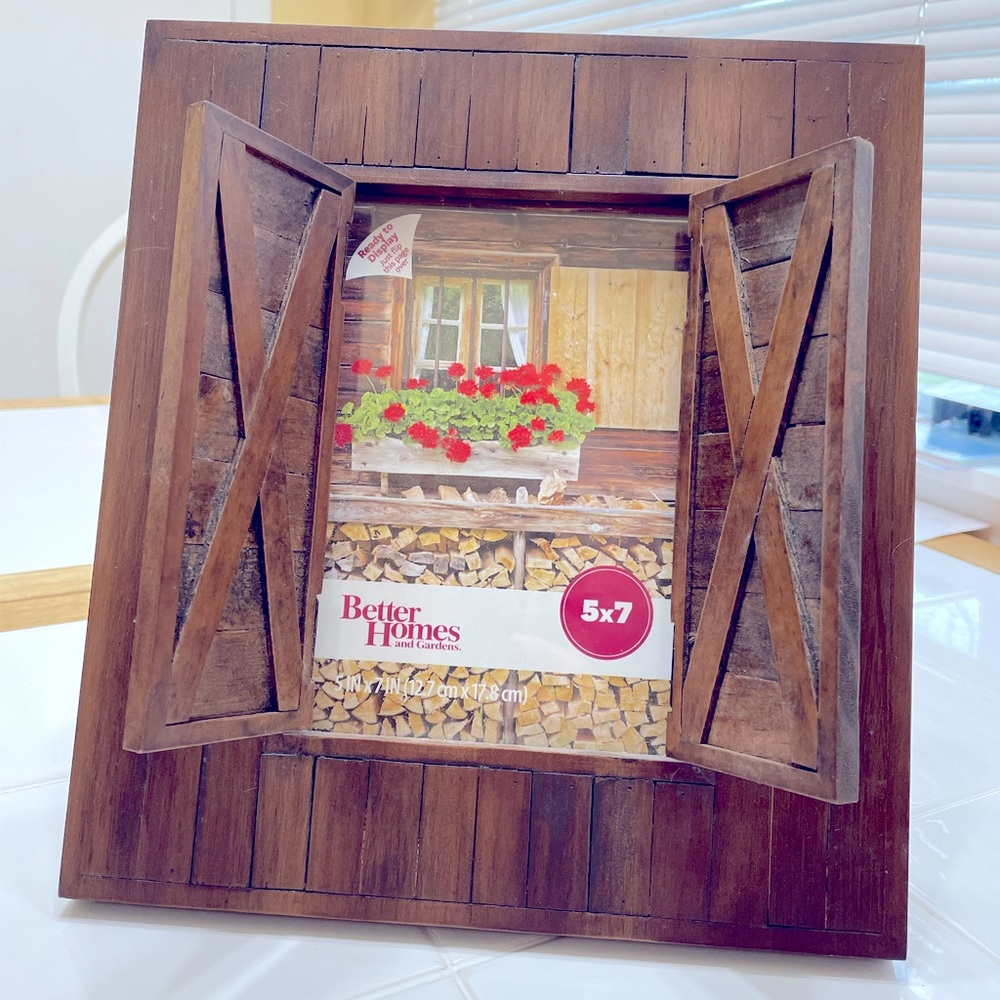 Barn wood picture frame